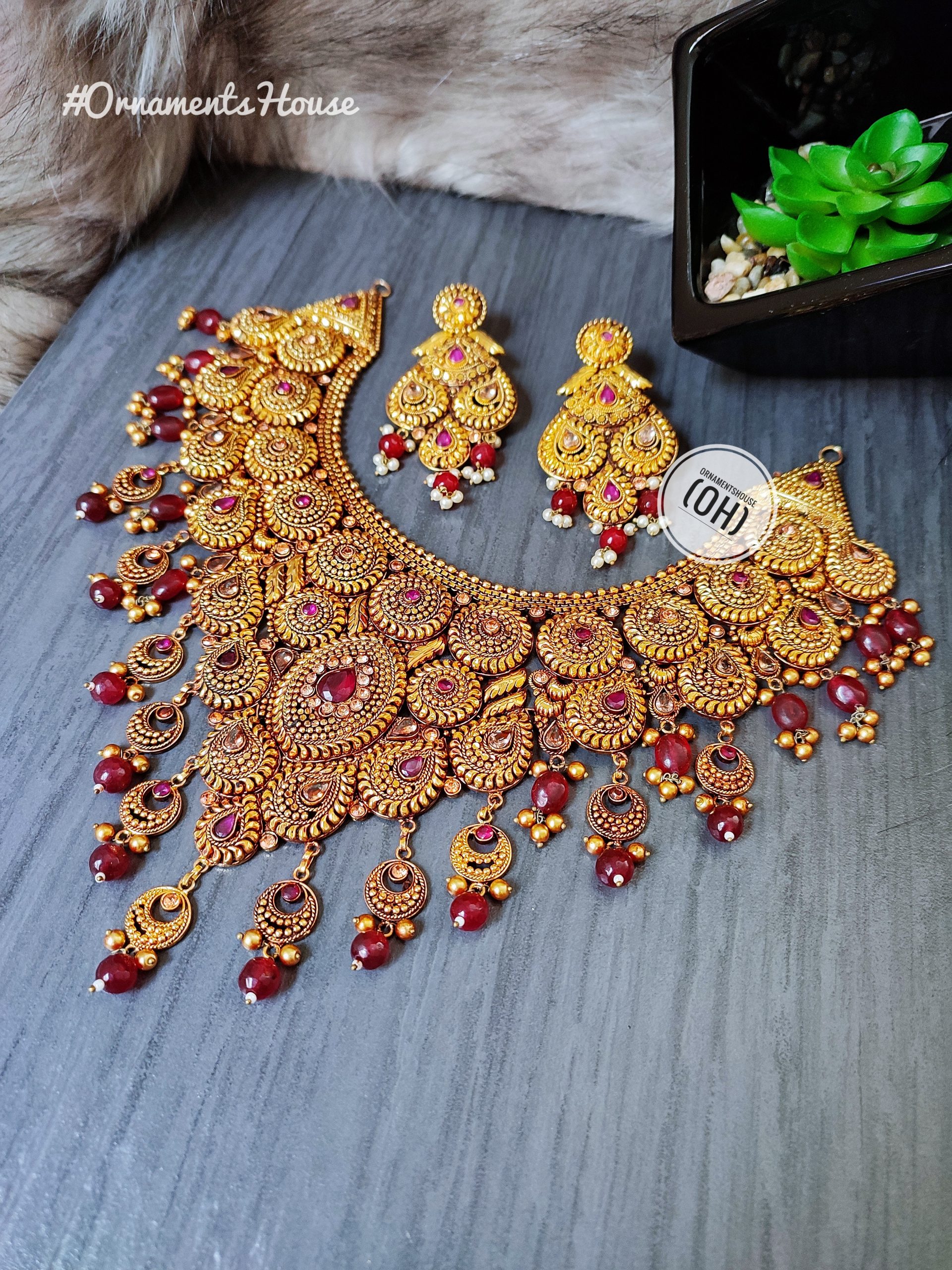 Superb Gold Plated Bridal Necklace